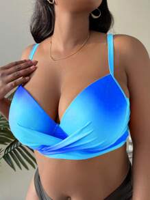 Swim Lushoire Summer Beach Plus Twist Front Bikini Top - Blue - View 4