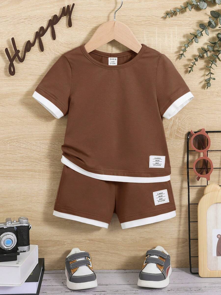 SHEIN 男嬰字母貼布拼接邊T恤和短褲