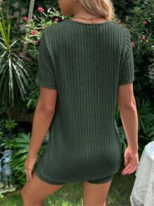 SHEIN Maternidad Camiseta unicolor tejido de canalé & Shorts de cintura ajustable - Verde militar - Ver 2