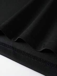 Manfinity Homme Nam Chi tiết Patched thư Áo thun - màu đen - Xem 4