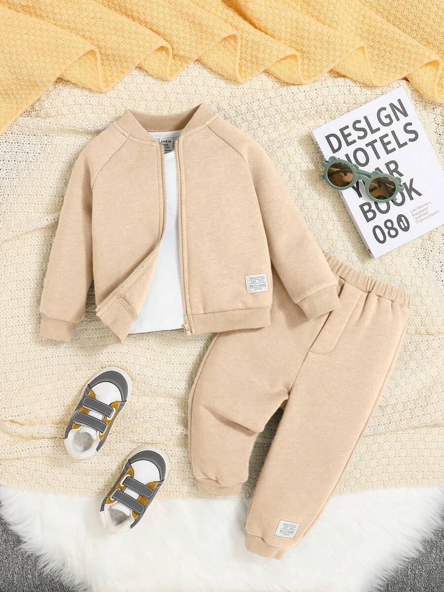 SHEIN Baby Boy Letter Patched Raglan Sleeve Bomber Jacket & Sweatpants Without Tee