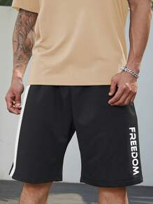 Manfinity Homme Men Plus Letter Graphic Contrast Side Seam Shorts - Black - View 1