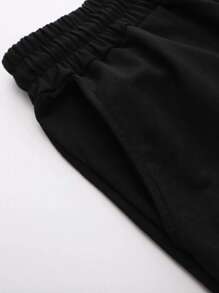 Manfinity LEGND 男士大码撲克牌圖案T恤和短褲 - 黑色 - 查看 3