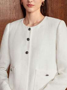 BizChic 素色口袋貼布花呢外套 - 白色 - 查看 7