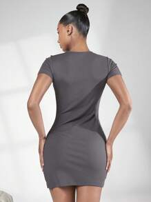 SHEIN BASICS 素色下擺開叉緊身連衣裙 - 深灰色 - 查看 2
