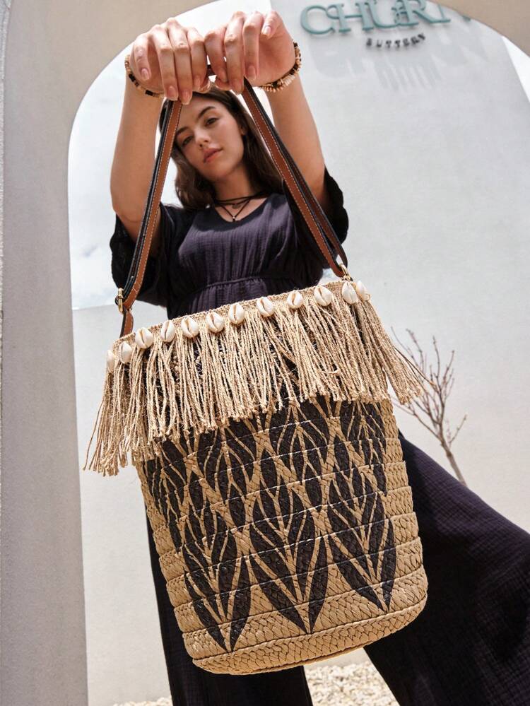 Leaf Pattern Fringe Decor Straw Bag