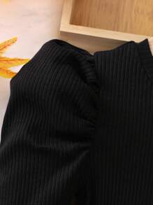 SHEIN Cô Gái Trẻ Cắt ra Tay áo Áo thun & In Bàn chải Chân Váy xếp ly - Đen và trắng - Xem 6