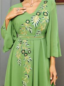 SISKAKIA Đầm Maxi Dài Tay Có Thắt Lưng Thêu Hoa Đơn Giản - màu xanh lá - Xem 5