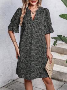 Breezaya 滿版印花荷葉袖洋裝 - 黑色 - 查看 5