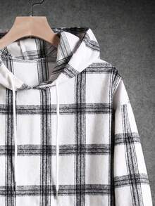 Manfinity Homme 男士格紋袋鼠口袋抽繩連帽衫 - 彩色 - 查看 4