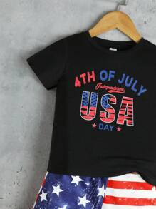 SHEIN 男小童字母圖案T恤&美國旗圖案短褲 - 彩色 - 查看 5