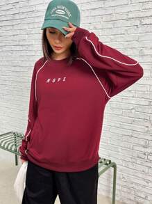 SHEIN EZwear Đồ họa Chữ cái Contrast Piping Tay Raglan Áo nỉ - Màu Đỏ Sâu - Xem 4