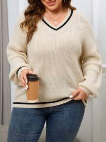 SHEIN Essnce 大碼拼接邊落肩袖板球毛衣 - 卡其色 - 查看 6