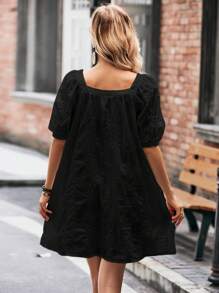 SHEIN LUNE 方領泡泡袖直筒洋裝 - 黑色 - 查看 2