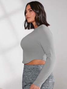 SHEIN BASICS Plus Solid Curved Hem Crop Tee - Light Grey - View 4