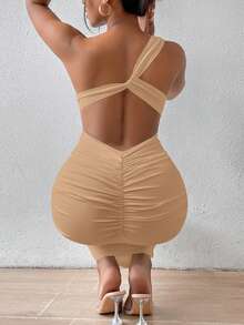 SHEIN SXY Một bờ vai Xù Không lưng Váy bodycon - Màu Khaki - Xem 3