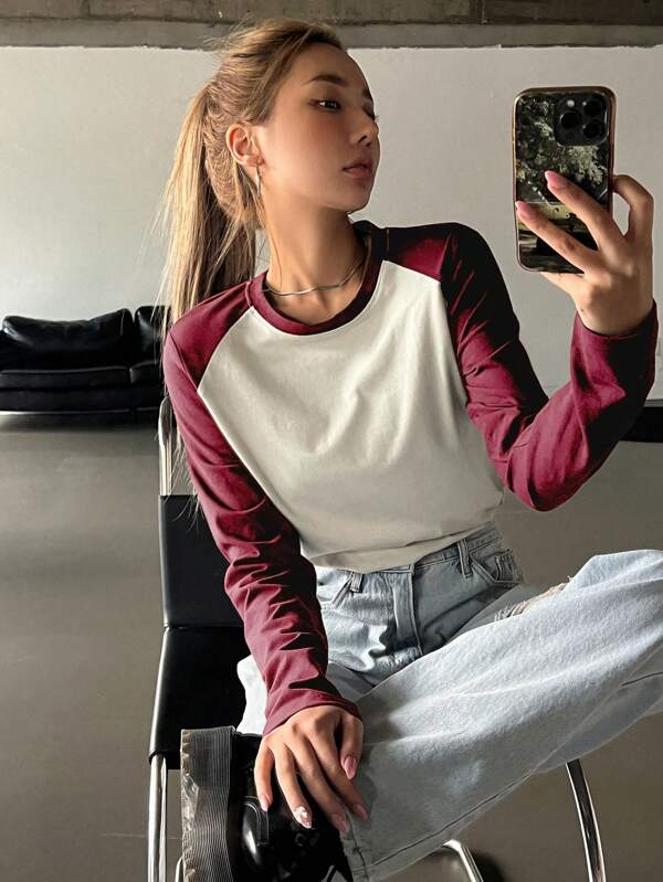 DAZY Colorblock Raglan Sleeve Tee