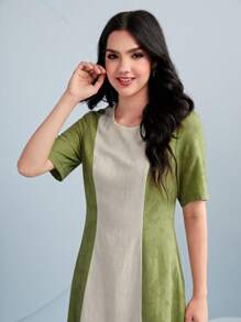 Mulvari Colorblock Zip Back A-line Dress