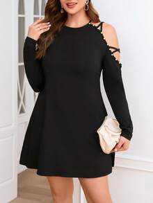 SHEIN Clasi 大碼珍珠串珠交叉挖肩洋裝 - 黑色 - 查看 2