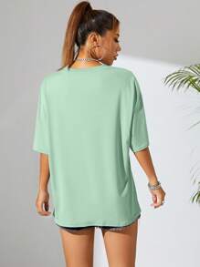 SHEIN EZwear Camiseta de hombros caídos con estampado de coche y letra - Verde - Ver 4