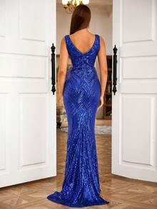 LOVE&LEMONADE Plunging Neck Mermaid Hem Sequin Prom Dress Elegant Formal Evening Wedding Guest Gown, For Graduation, Dinner - Blue - View 2