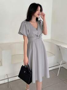 DAZY Vestido de tirantes con manga abullonada y detalle de lazo delantero