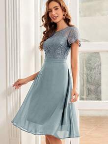 Contrast Lace A-line Dress - Dusty Blue - View 5