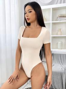 SHEIN EZwear Bộ đồ liền thân in hình trái tim dệt kim màu trắng dành cho nữ ngày lễ tình nhân - Màu be - Xem 5