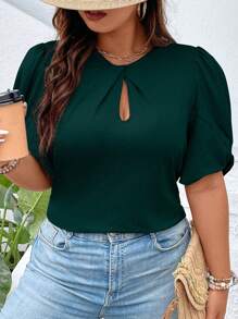 SHEIN Clasi Áo thun cổ tròn tay ngắn dệt kim mềm mại cỡ lớn, thích hợp cho hoạt động ngoài trời và đi làm - Màu xanh lá cây đậm - Xem 6