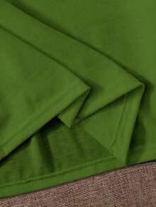 Calvaya Plus Slogan Graphic Tee - Green - View 4