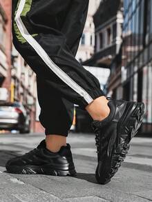 時尚透氣休閒運動鞋