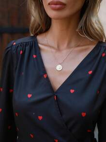 Sun Detail Round Charm Necklace - Yellow Gold - View 2