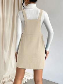 SHEIN EZwear Váy liền quần túi vá không có áo len, nút cài thường ngày cho nữ, dây đeo không tay túi vừa vặn màu mơ ngắn, yếm trơn cho nữ, váy ngắn mùa xuân/thu, trang phục thường ngày thường ngày - Màu be - Xem 2