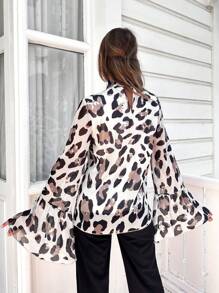 EURMUSE Allover Print Mock Neck Flare Sleeve Blouse - White - View 2