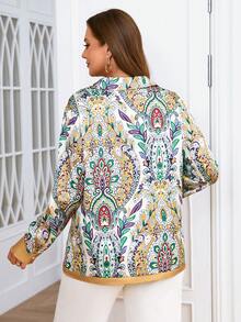 SHEIN Clasi Plus Allover Print Button Front Shirt - Green - View 2