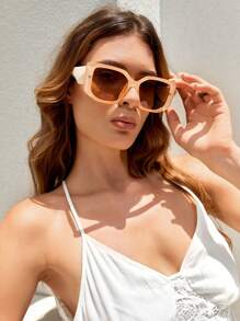 SHEIN VCAY 方形镜框时尚眼镜，适合夏季波西米亚风 - 香檳色 - 查看 1