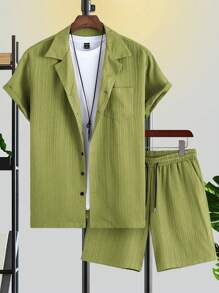 Manfinity Homme Hombres Camisa unicolor con botón & Shorts