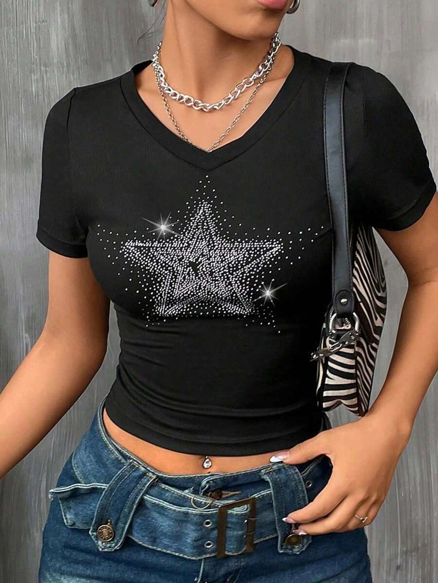 Camiseta corta con diseño de strass estilo estrella callejera - Negro - Ver 1