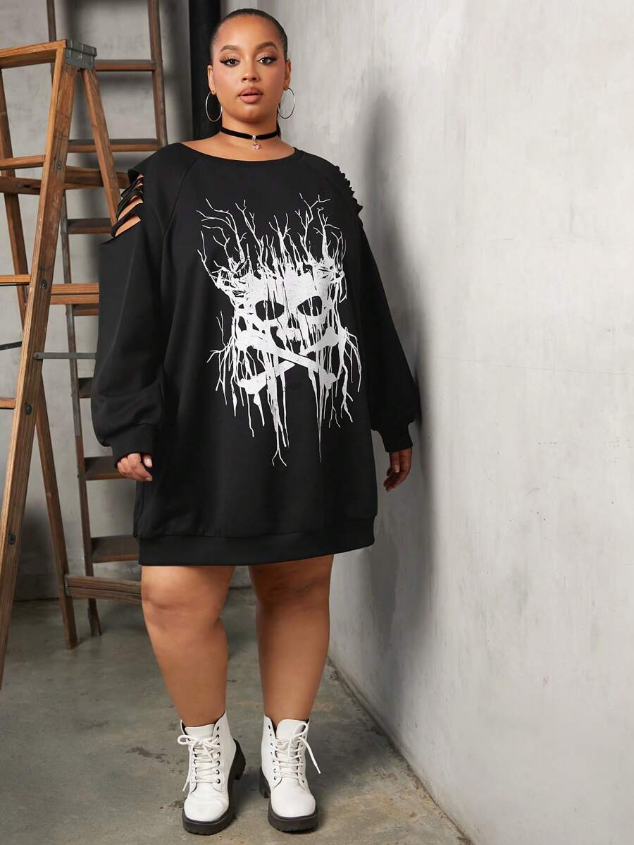 SHEIN CURVE+ Plus Skull Print Cut Out Raglan Sleeve Sweatshirt Dress - Black - View 1