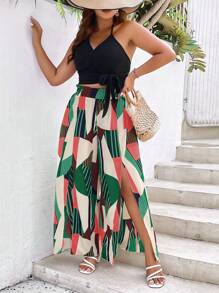 SHEIN LUNE Plus Solid Halter Top & Geo Print Split Thigh Pants - Multicolor - View 1