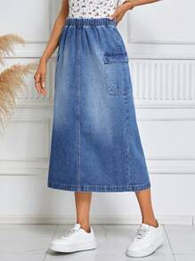 SHEIN Essnce 側翻蓋口袋後背開衩牛仔半身裙 - 淺色水洗藍 - 查看 6