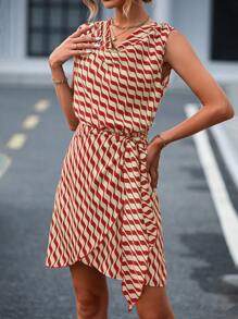 SHEIN Clasi 滿版印花側打結圍裹連衣裙 - 彩色 - 查看 6