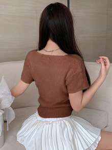 DAZY 素色雞心領口短款開衫 - 咖啡棕 - 查看 3