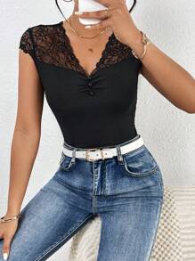 SHEIN Frenchy 蕾絲拼接前收褶褶邊連身背心 - 黑色 - 查看 4