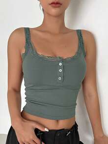 DAZY Trang trí ren Nút phía trước Cắt chóp Cami - màu xanh lá - Xem 4