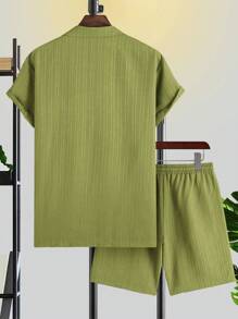 Manfinity Homme Hombres Camisa unicolor con botón & Shorts