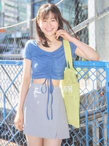 Muchica 無地柄 ドローストリング フリルの付いた Tシャツ - ダスティブルー - チェックする 1
