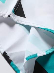 Manfinity Homme Men Geo Print Shirt Without Tee - Green - View 5