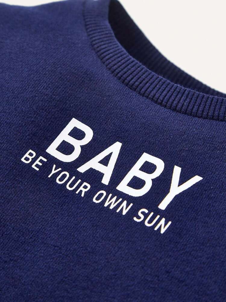 Baby Boy Letter Print Drop Shoulder Long Sleeve Sweatshirt & Jogger Pants Set With Round Neckline