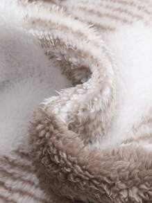 SHEIN Đứa bé trai In kẻ sọc Buffalo Chi tiết vá áo có mũ Áo khoác Teddy Không có áo len - Nhiều màu - Xem 6